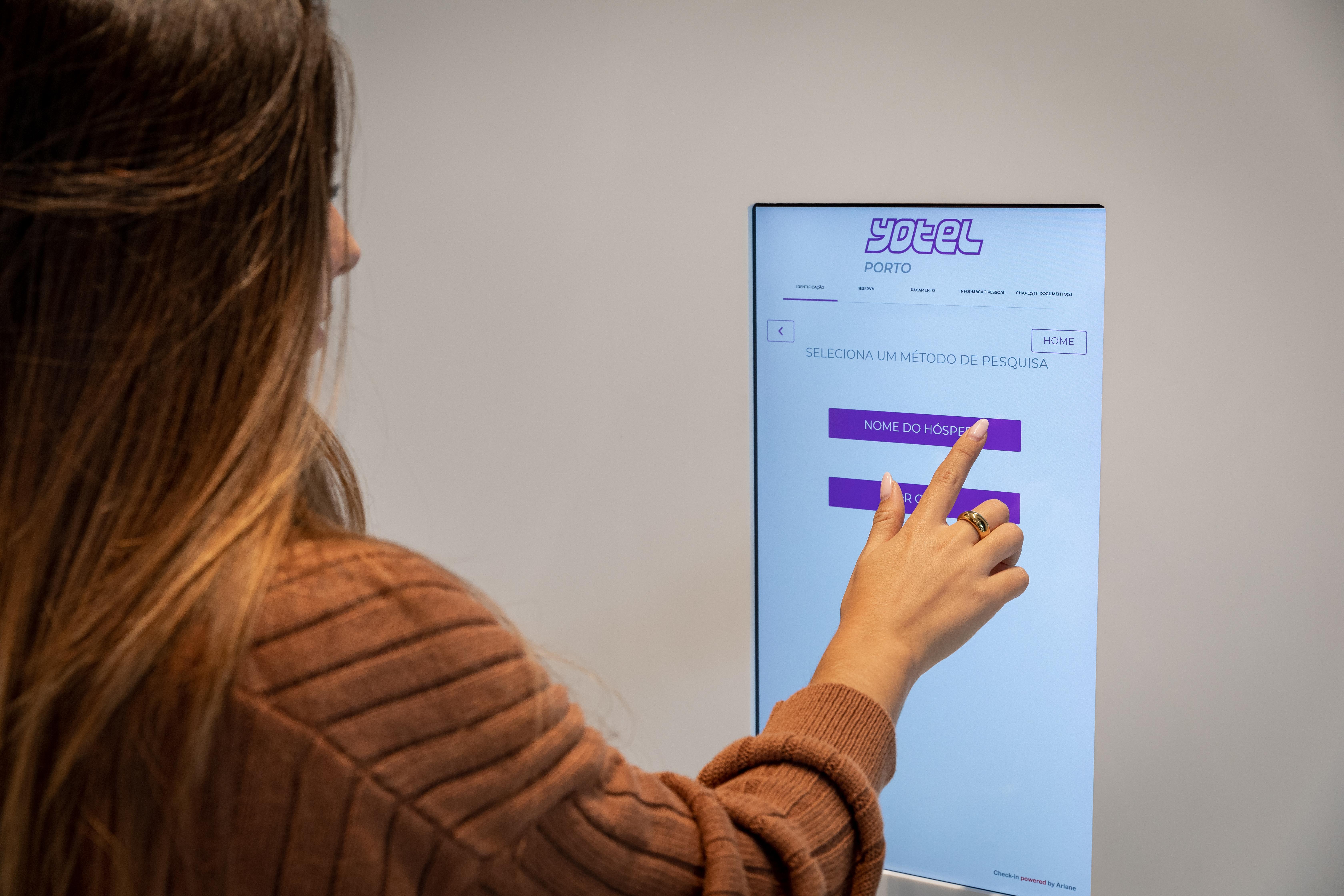 Yotel Porto, Porto